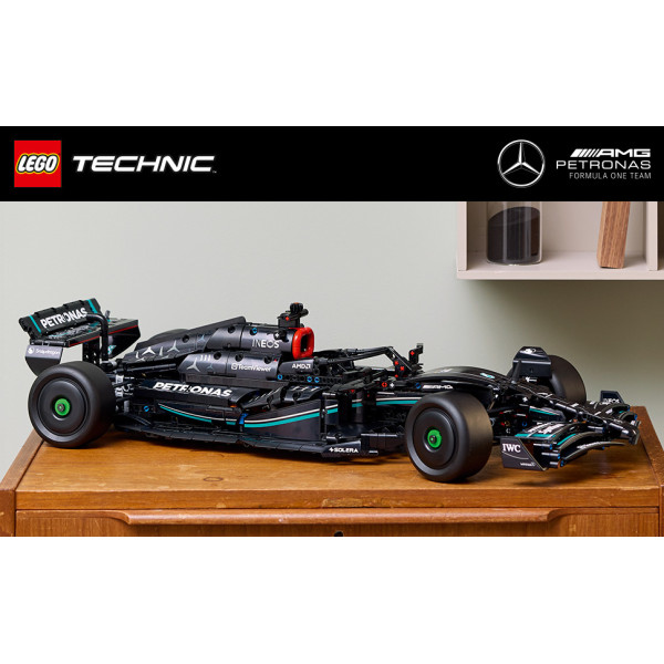 LEGO Technic Mercedes-AMG F1 W14 E Performance (42171)